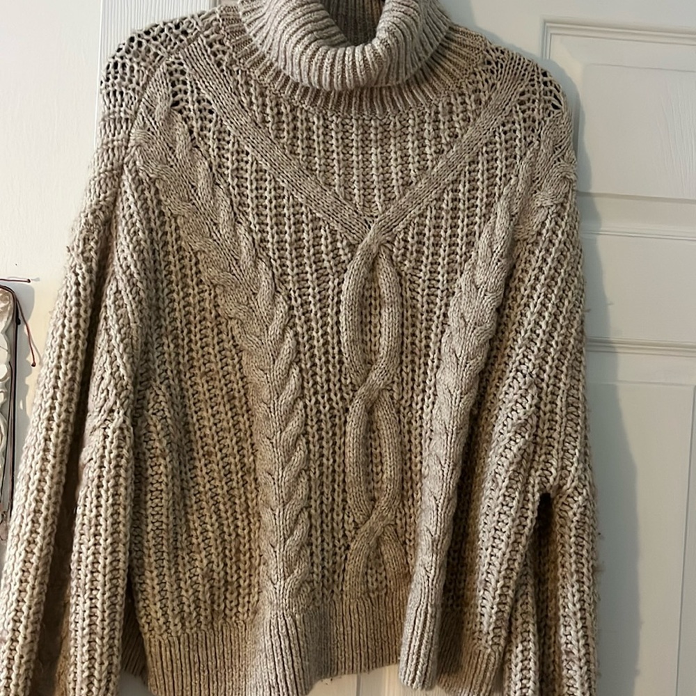WARM SWEATER